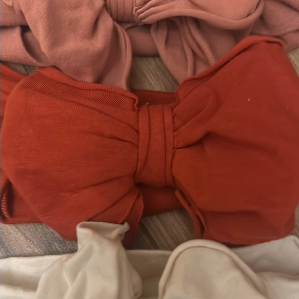 3 Ruffle Butts Bow Headbands - Picture 3 of 4